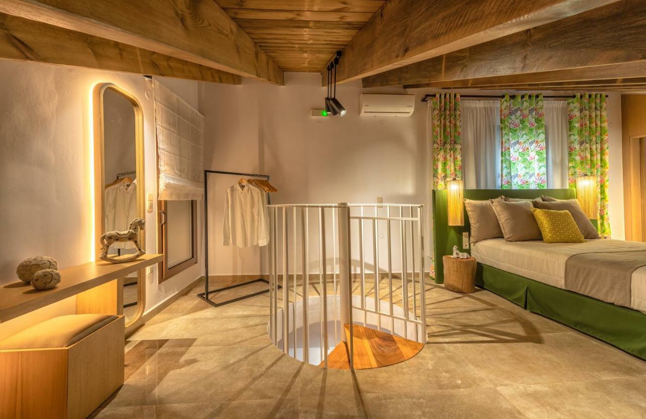 Ivoni Villa, An Iconic Summer Retreat, By Thinkvilla Perama  Exteriör bild