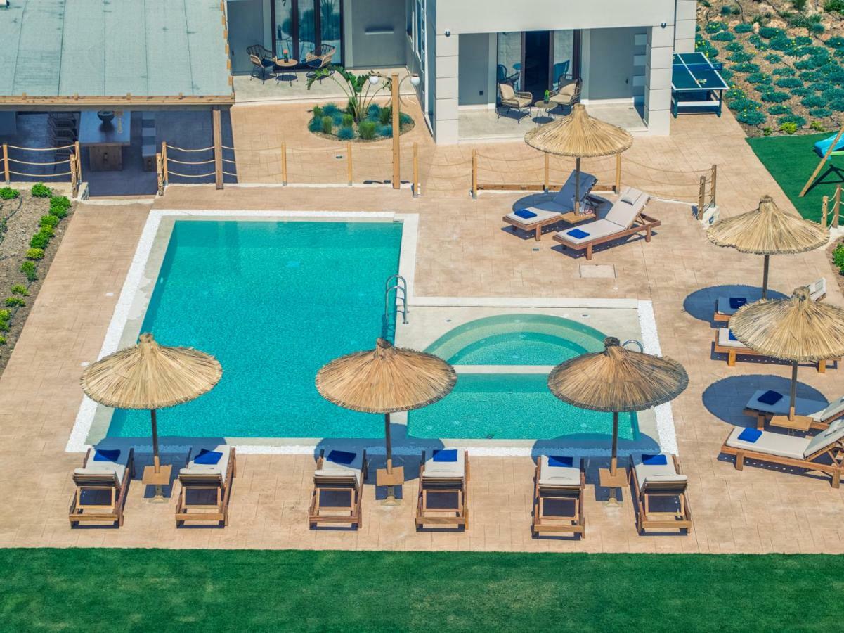 Ivoni Villa, An Iconic Summer Retreat, By Thinkvilla Perama  Exteriör bild